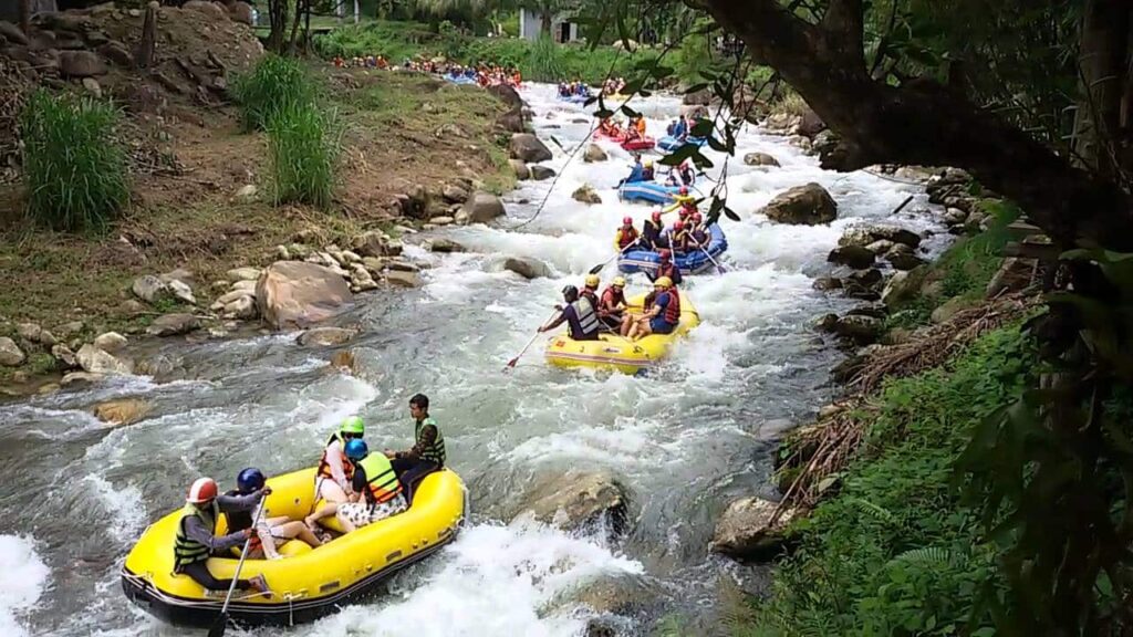 White Water Rafting mit Elefantenbaden oder ATV